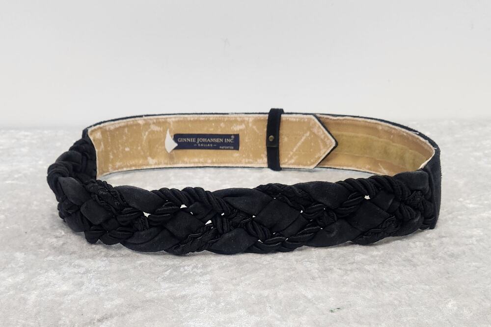 Vintage GINNIE JOHANSEN INC Womens Black Braided Adjustable Belt- Size M